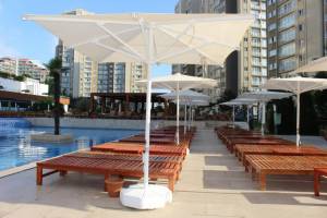 Зонт профессиональный 2х2 м Avocado бежевый 2000х2000 мм