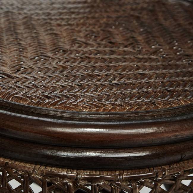 ТЕРРАСНЫЙ КОМПЛЕКТ "PELANGI" (стол со стеклом + 2 кресла) /без подушек/ ротанг, кресло 65х65х77см, стол диаметр 64х61см, walnut (грецкий орех) walnut (грецкий орех) ротанг