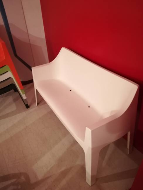 Диван пластиковый Coccolona лен 1410х600х830 мм Диван пластиковый Coccolona лен 1410х600х830 мм