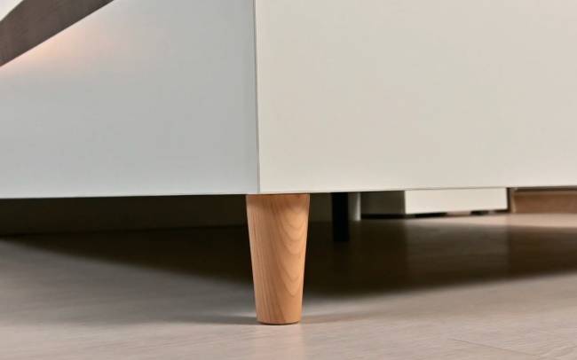 Кровать Муссон 1600 с ортопедическим основанием с тумбочкой и комодом с зеркалом цвет белый/дуб эндгрейн элегантный